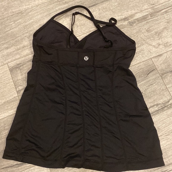 Lululemon Cross Strap Tank - Picture 3 of 4
